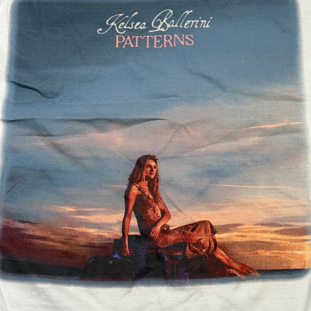Kelsea Ballerini Patterns Album & Love a Cowboy Graphic T Shirt Bundle Woman's M - Picture 6 of 16